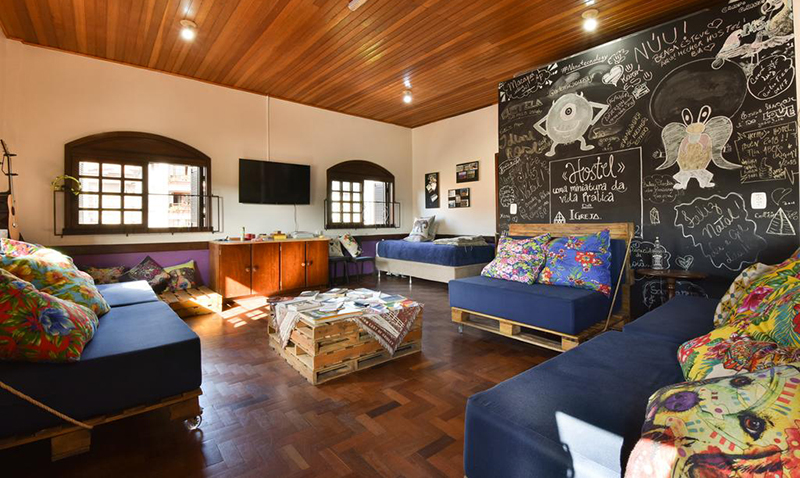 Lounge do Hostel Chocolatchê em Gramado