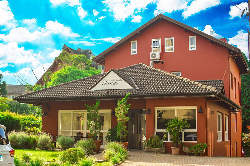 Fachada da Pousada Tango em Gramado